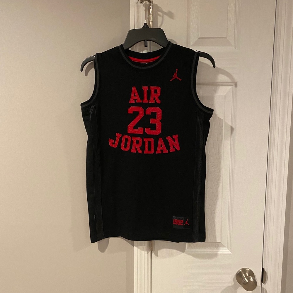 Boys Jordan Embroidered Jersey Top